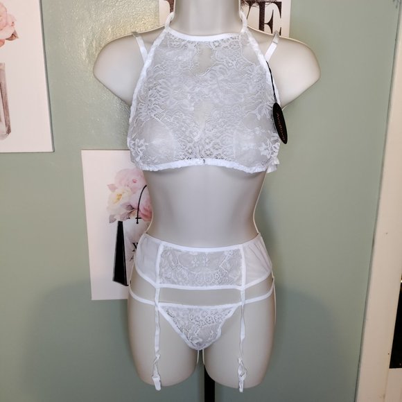AVIDLOVE Other - 3 Piece Lace Garter Belt Lingerie Set